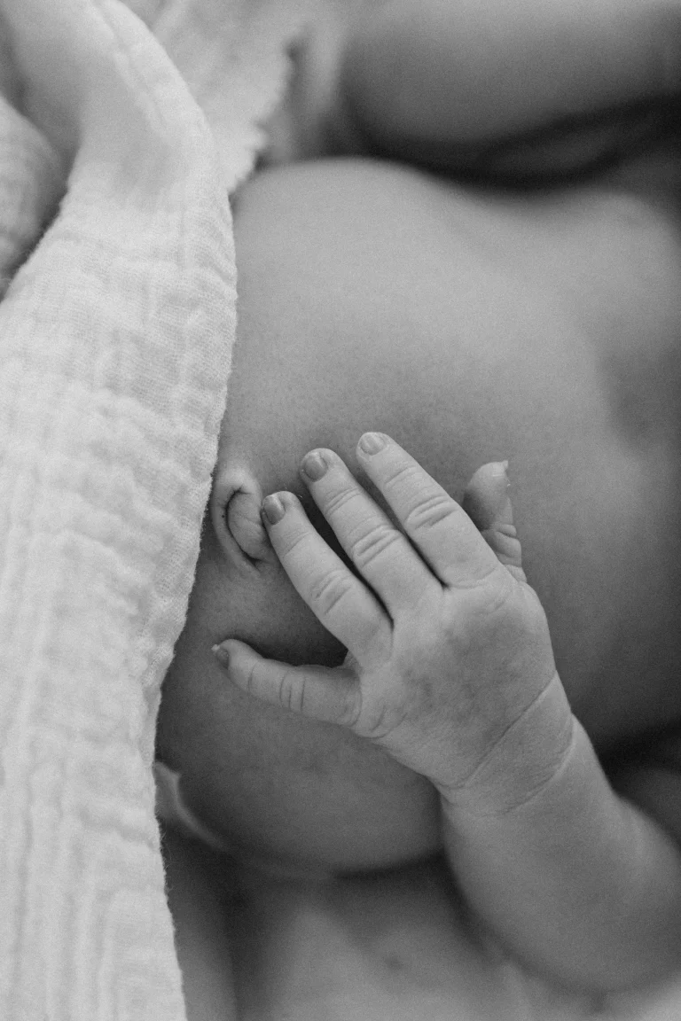 Galería de Sesiones de Newborn por Grisphoto - fotografía 17